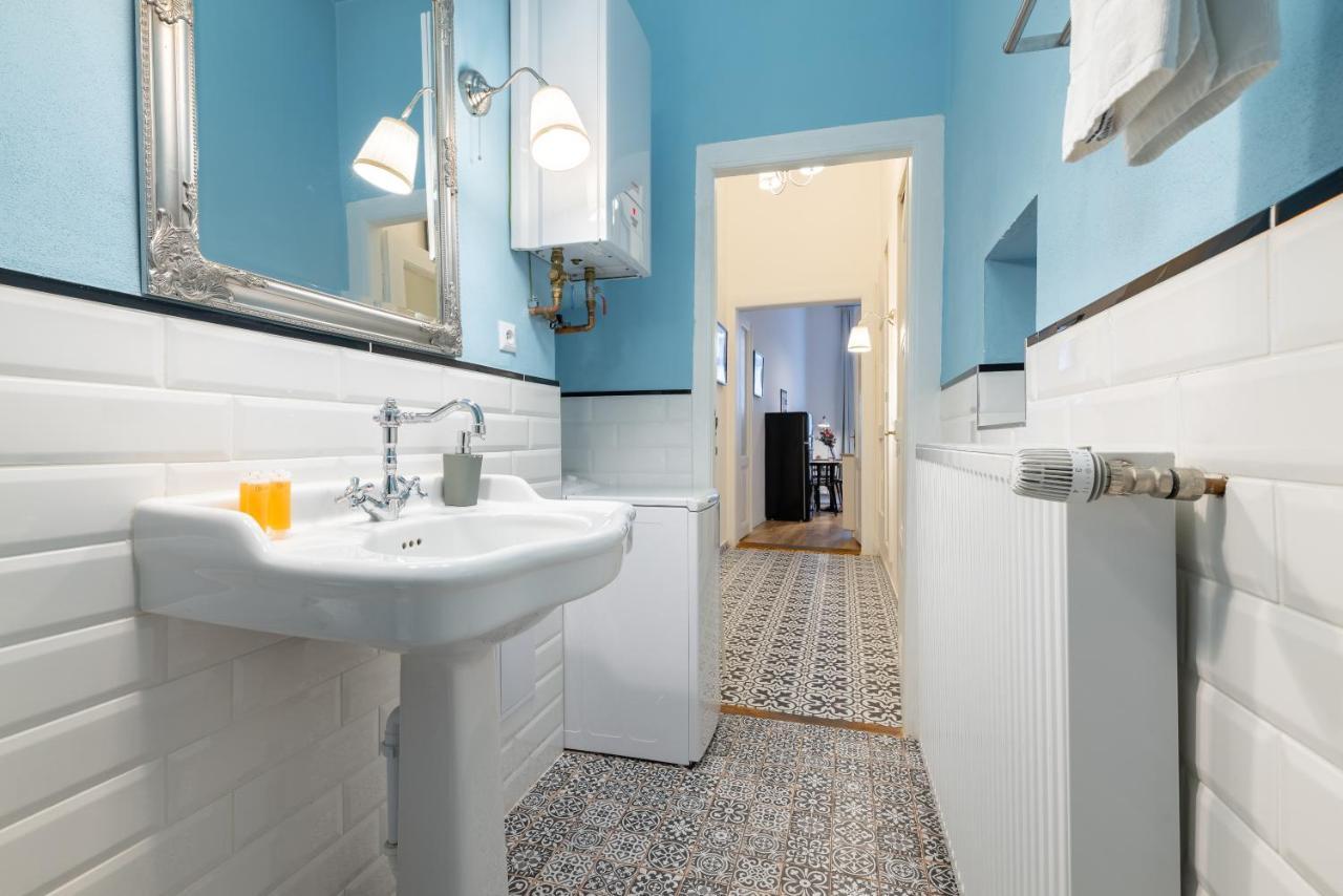 Charming 1 Bedroom Apartment In The City Center Of Praha Exteriér fotografie